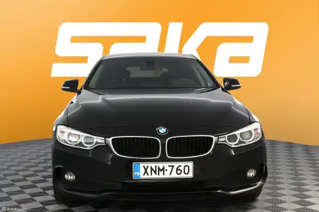 Musta Sedan, BMW 418 – XNM-760