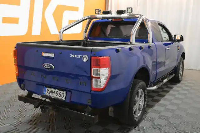 Sininen Pakettiauto, Ford Ranger – XNM-960