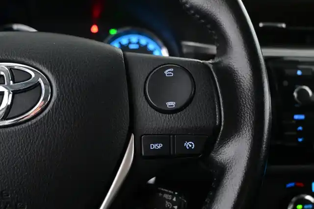 Hopea Sedan, Toyota Corolla – XNN-483