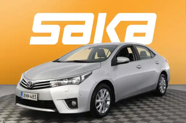 Hopea Sedan, Toyota Corolla – XNN-483