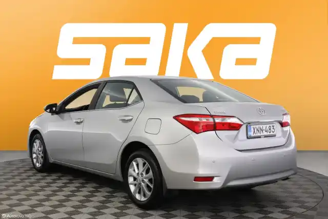 Hopea Sedan, Toyota Corolla – XNN-483