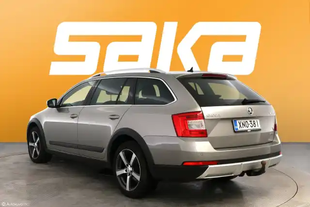 Beige Farmari, Skoda Octavia – XNO-381