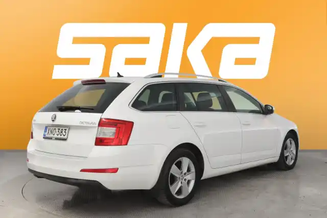 Valkoinen Viistoperä, SKODA OCTAVIA – XNO-383