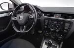 Valkoinen Viistoperä, SKODA OCTAVIA – XNO-383, kuva 10