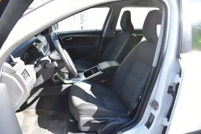 Valkoinen Farmari, Volvo XC70 – XNP-113
