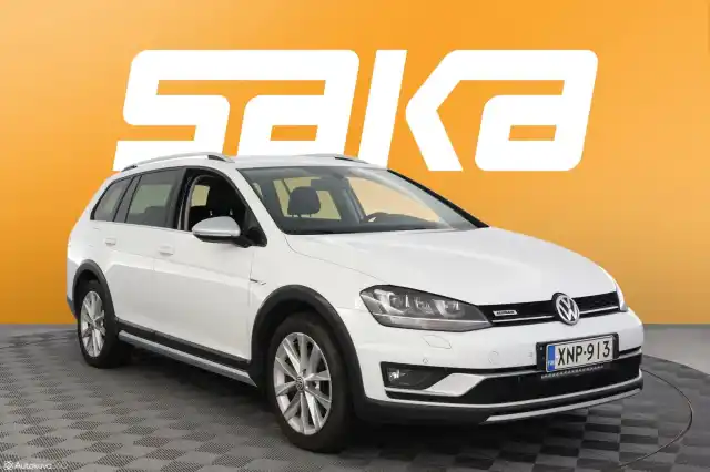 Valkoinen Farmari, Volkswagen Golf – XNP-913