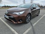 Harmaa Sedan, Toyota Avensis – XNU-238, kuva 4