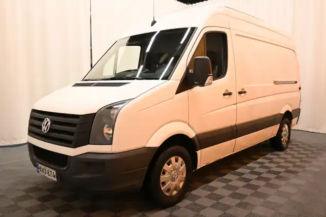 Valkoinen Pakettiauto, Volkswagen Crafter – XNX-874