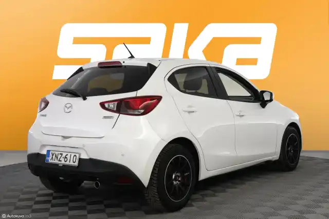 Valkoinen Viistoperä, Mazda 2 – XNZ-610