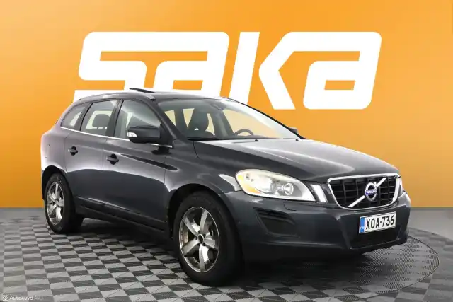 Sininen Farmari, Volvo XC60 – XOA-736