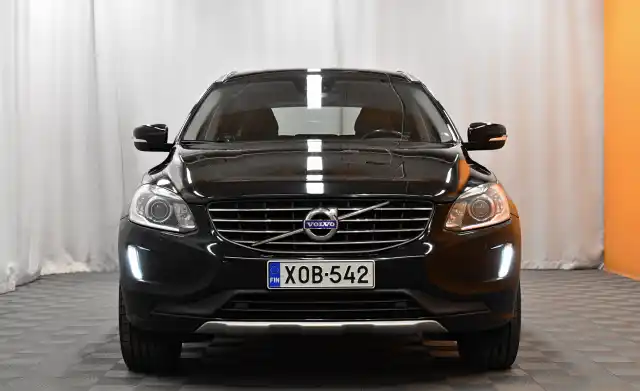 Musta Maastoauto, Volvo XC60 – XOB-542