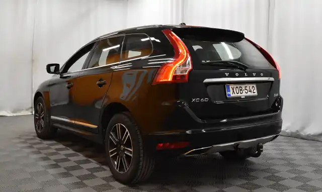 Musta Maastoauto, Volvo XC60 – XOB-542