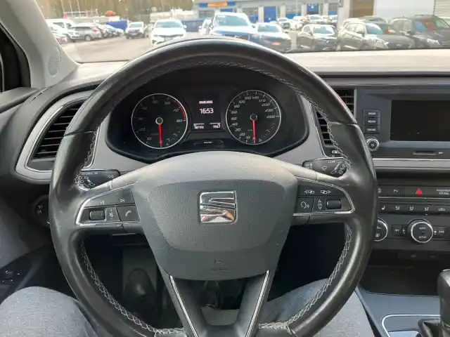 Musta Viistoperä, Seat Leon – XOC-539