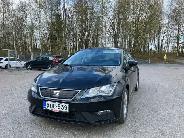 Musta Viistoperä, Seat Leon – XOC-539