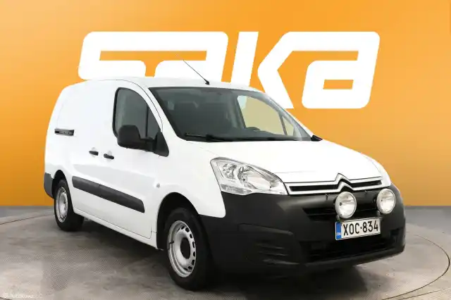 Valkoinen Pakettiauto, Citroen Berlingo Van – XOC-834