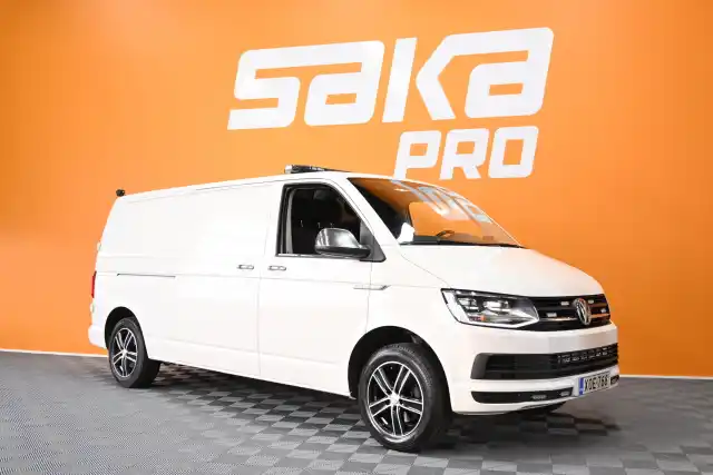 Valkoinen Pakettiauto, Volkswagen Transporter – XOE-768