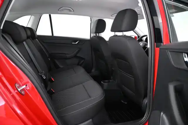 Punainen Viistoperä, Skoda Rapid – XOJ-154