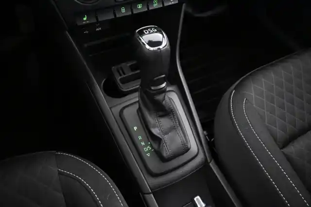 Punainen Viistoperä, Skoda Rapid – XOJ-154