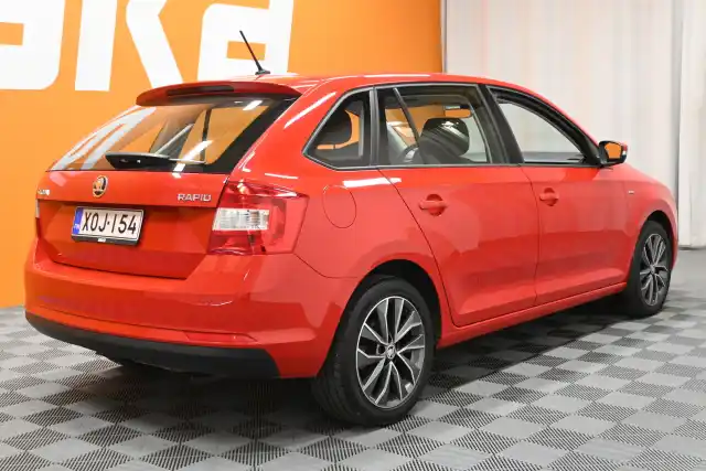 Punainen Viistoperä, Skoda Rapid – XOJ-154