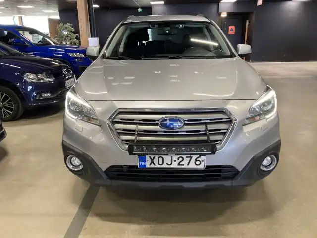 Hopea Farmari, Subaru Outback – XOJ-276