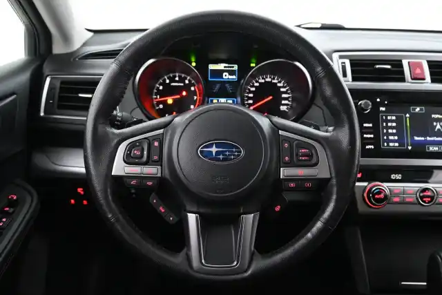 Hopea Farmari, Subaru Outback – XOJ-276