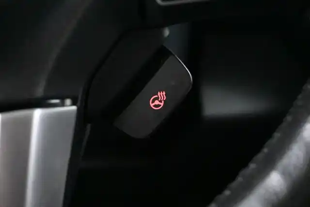 Hopea Farmari, Subaru Outback – XOJ-276
