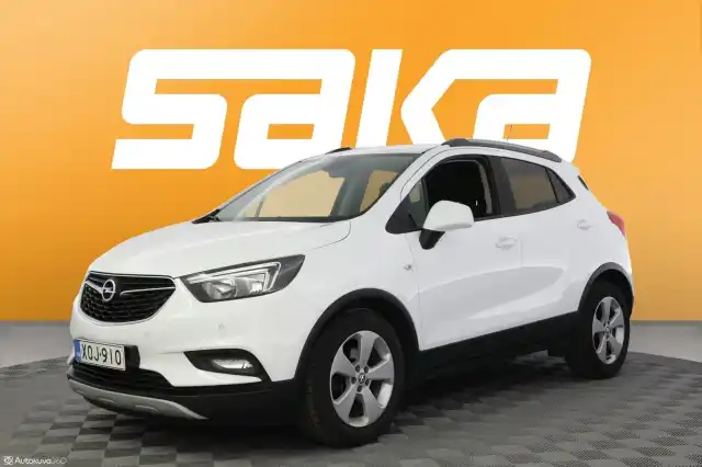 Valkoinen Maastoauto, Opel Mokka – XOJ-910