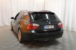 Musta Farmari, BMW 318 – XOK-157, kuva 4