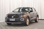 Musta Maastoauto, Volkswagen T-Roc – XOK-504, kuva 4