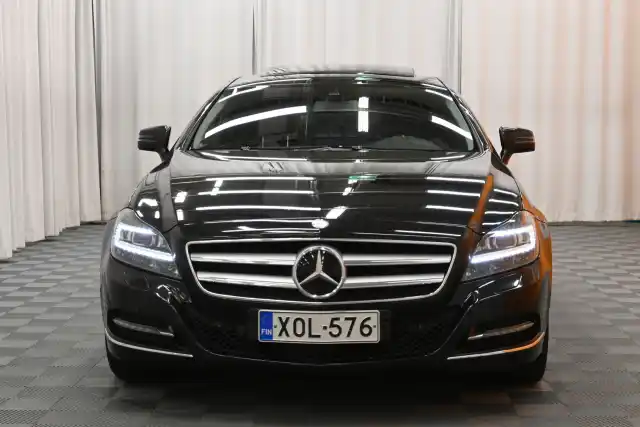 Musta Farmari, Mercedes-Benz CLS – XOL-576