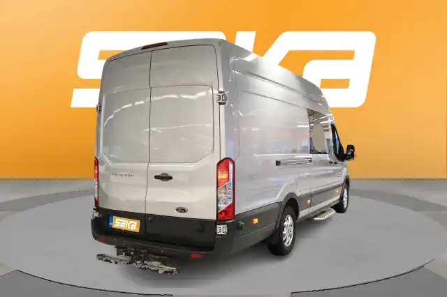 Harmaa Pakettiauto, Ford Transit – XOO-422