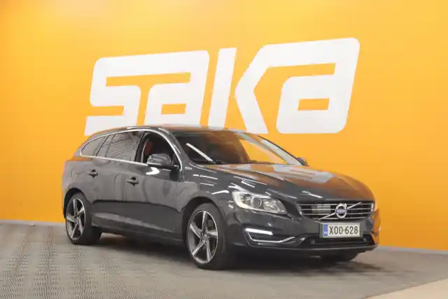 Harmaa Farmari, Volvo V60 – XOO-628