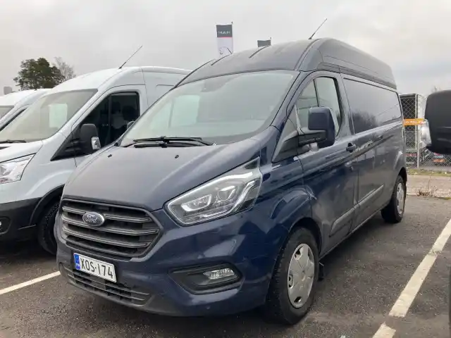 Sininen Pakettiauto, Ford Transit Custom – XOS-174