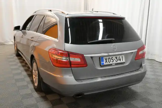 Harmaa Farmari, Mercedes-Benz E – XOS-341