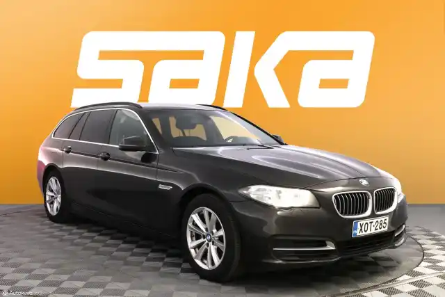 Ruskea Farmari, BMW 520 – XOT-285