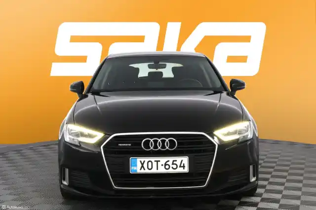 Musta Viistoperä, Audi A3 – XOT-654