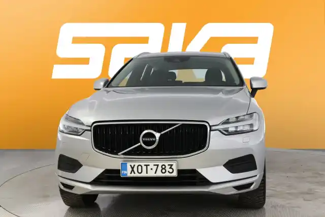 Harmaa Maastoauto, Volvo XC60 – XOT-783