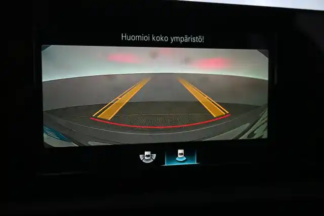 Harmaa Viistoperä, Mercedes-Benz A – XOV-579