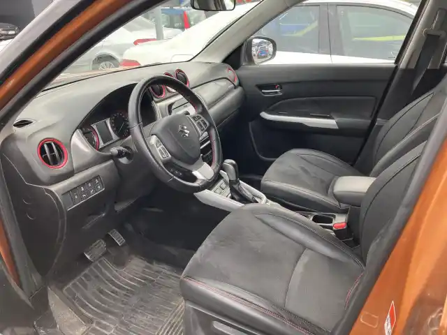 Oranssi Viistoperä, Suzuki Vitara – XOV-949