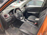 Oranssi Viistoperä, Suzuki Vitara – XOV-949, kuva 2
