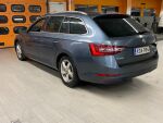 Harmaa Farmari, Skoda Superb – XOX-994, kuva 2