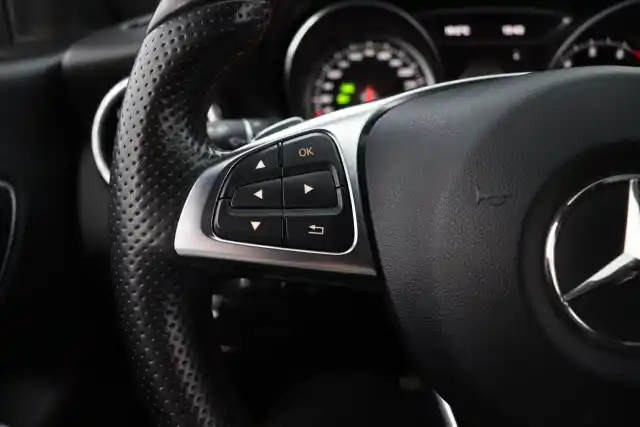 Valkoinen Coupe, Mercedes-Benz CLA – XPA-551