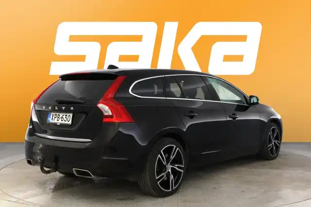 Musta Farmari, Volvo V60 – XPB-630