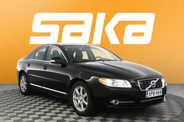 Musta Sedan, Volvo S80 – XPB-969