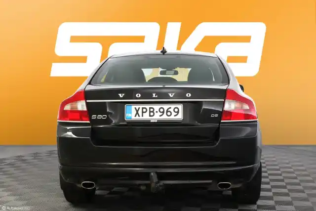 Musta Sedan, Volvo S80 – XPB-969