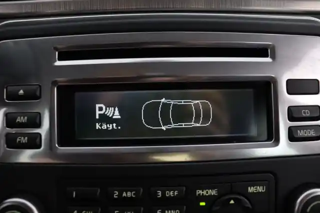 Musta Sedan, Volvo S80 – XPB-969