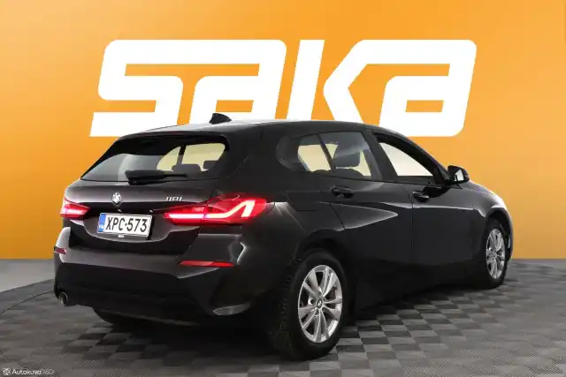 Musta Viistoperä, BMW 118 – XPC-573