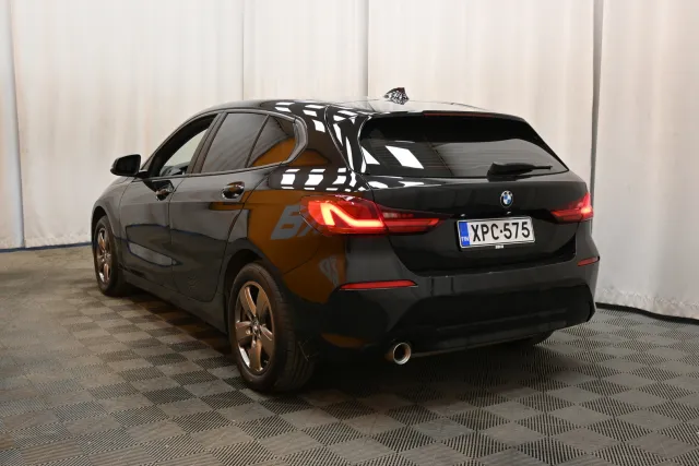 Musta Viistoperä, BMW 118 – XPC-575