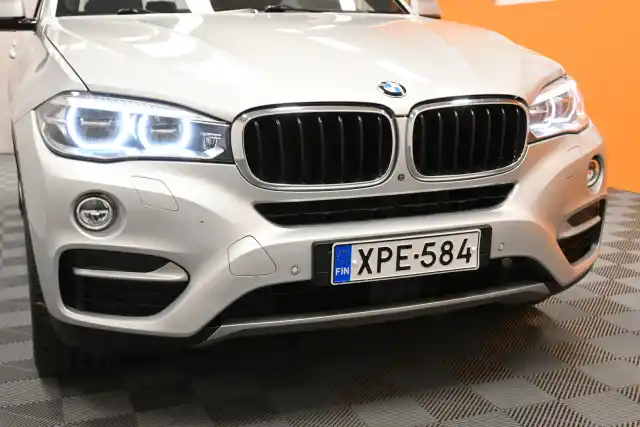 Hopea Maastoauto, BMW X6 – XPE-584