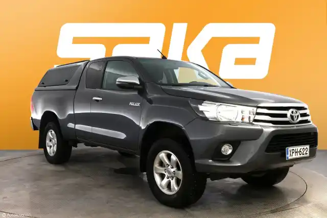 Harmaa Avolava, Toyota Hilux – XPH-622